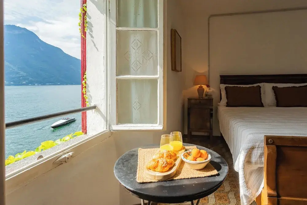 Terrace on Orrido di Nesso Waterfall by Rent all Como
