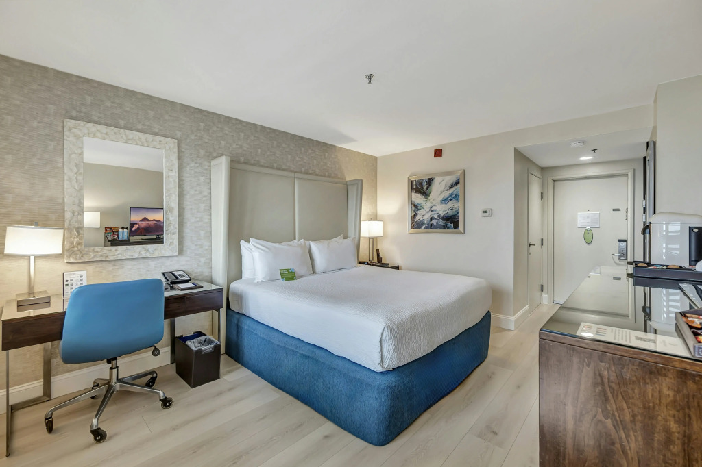 Ocean View Hotel