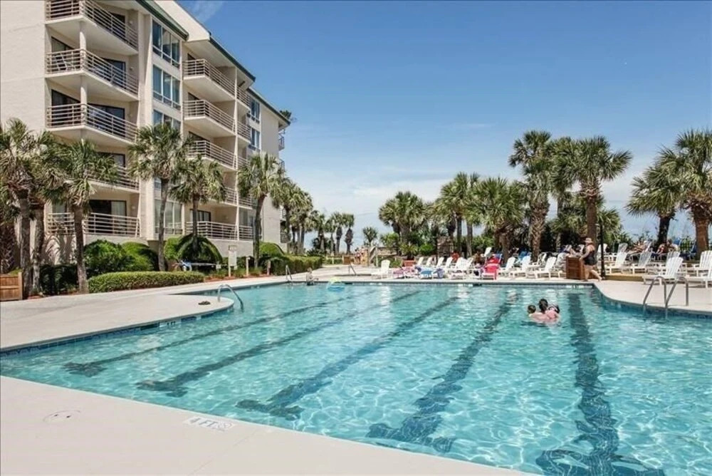 2515 Mare 2 Bedroom Condo