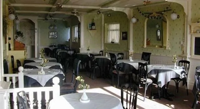 The Cliff Hotel