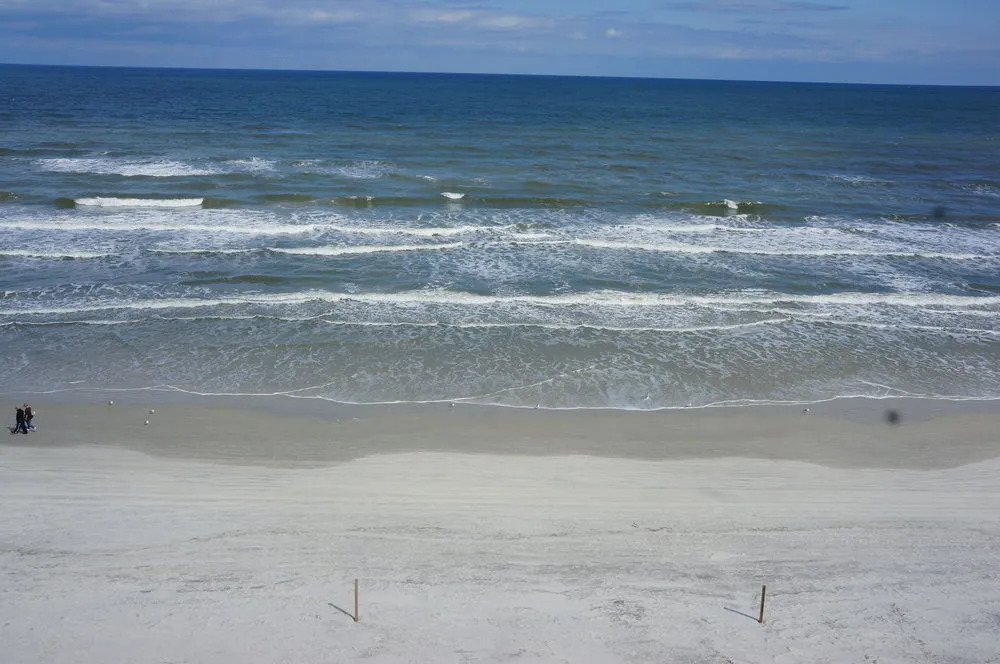 Holiday Inn Express & Suites Oceanfront Daytona Beach Shores by IHG
