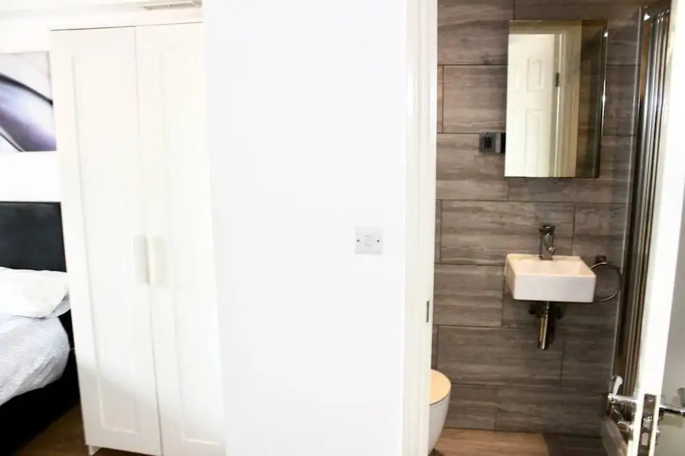 Lovely and Spacious House in South London