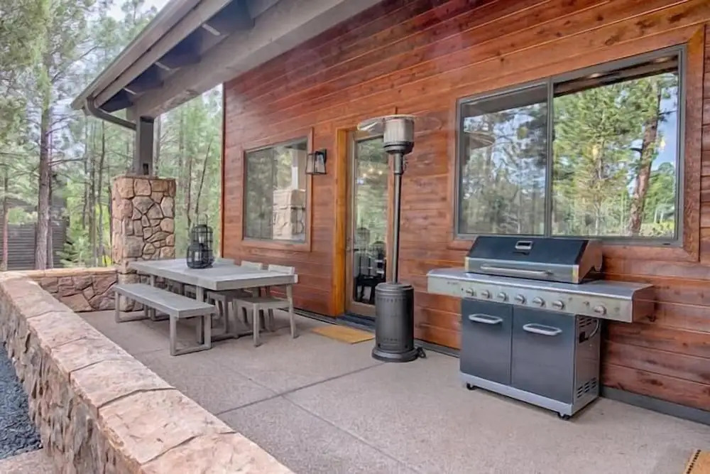 At Whispering Pines 4 Bedroom Home by RedAwning