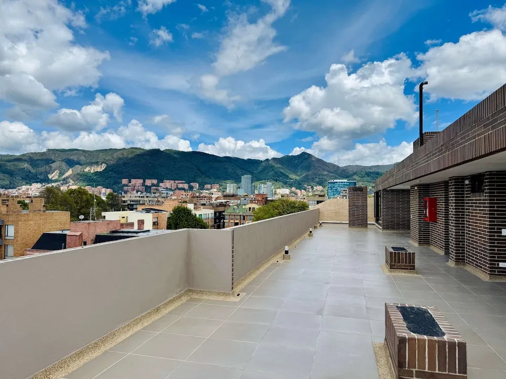 w Striking 2BR w Balcony in Santa Barbara