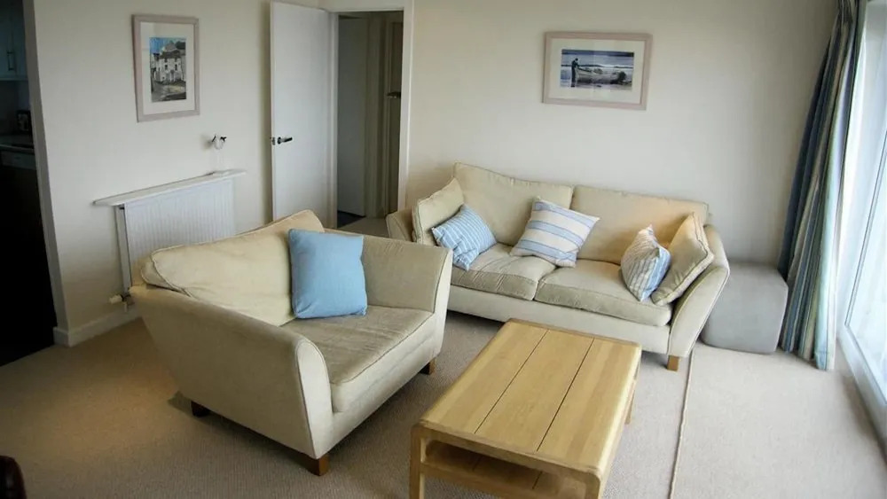 Croft Court 32