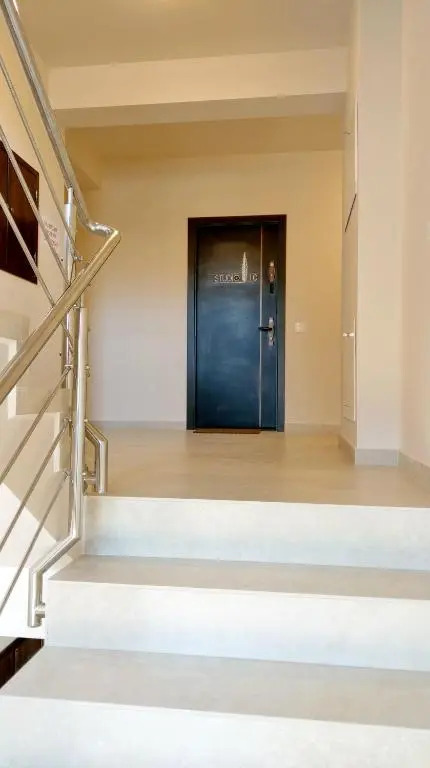 Studio 10