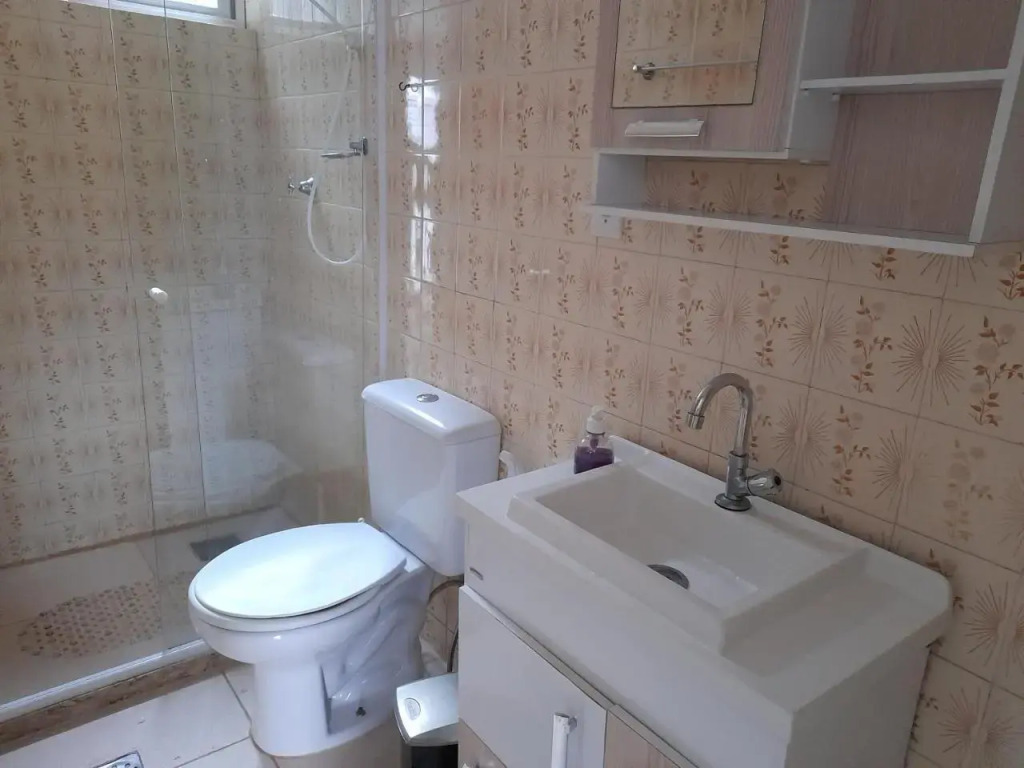 casa funcional, aconchegante e a 2 quadras da praia