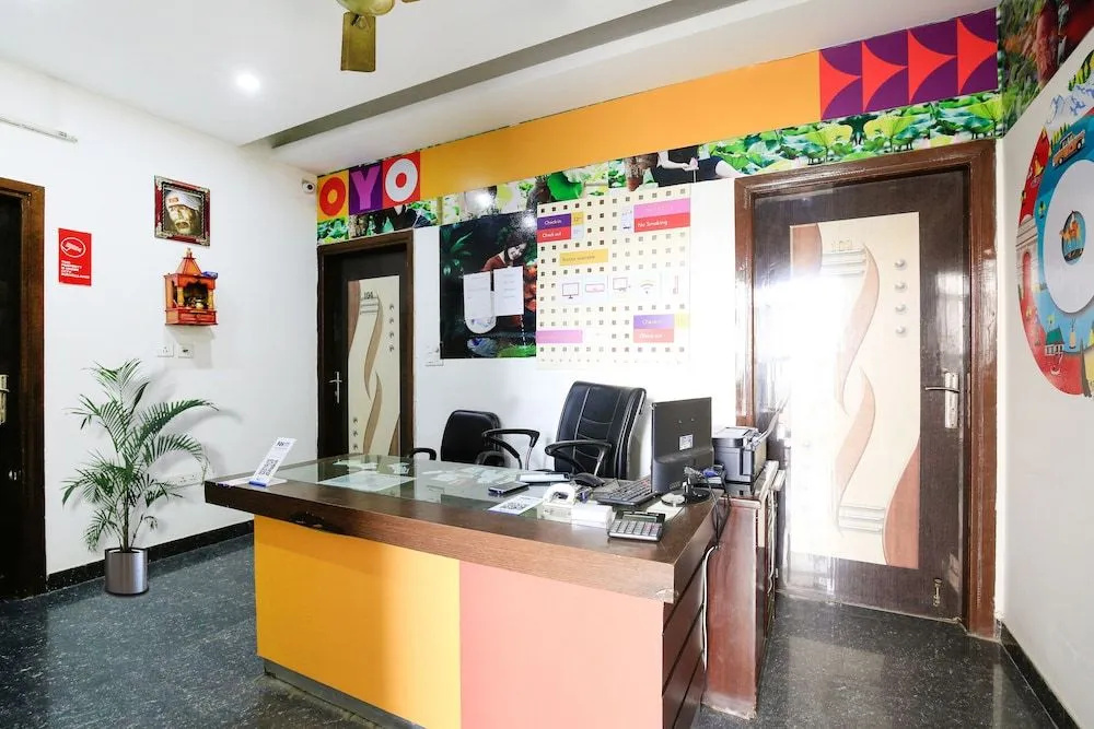 Oyo 12314 Hotel City View