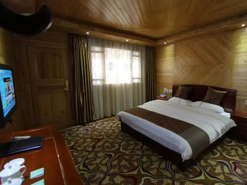 Shangri La Balagezong Lover Valley Hotel