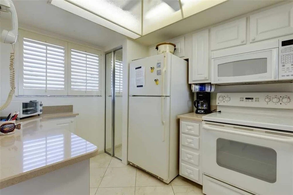 Carlos Pointe 213 - Two Bedroom Condo