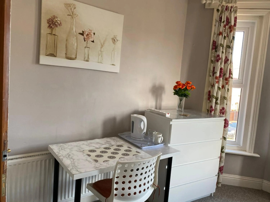 Charminster Homestay