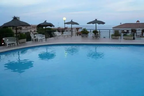 MEDITERRANEAN BEACH APARTMENT 180º SEA & ISLAND VIEWS