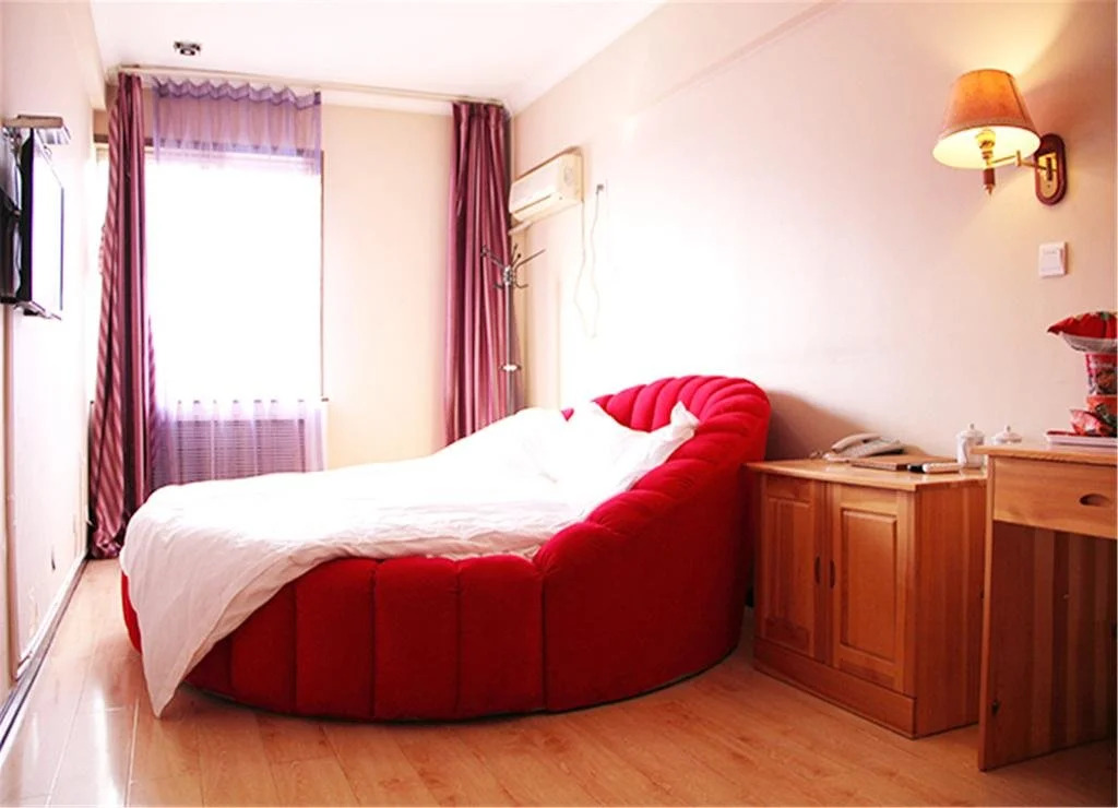 Chengde Xinhe 521 Theme Hotel