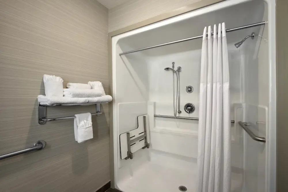 Days Inn & Suites Yorkton