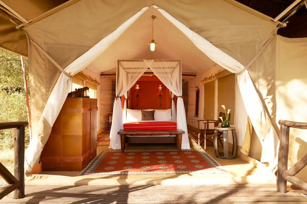Fairmont Mara Safari Club