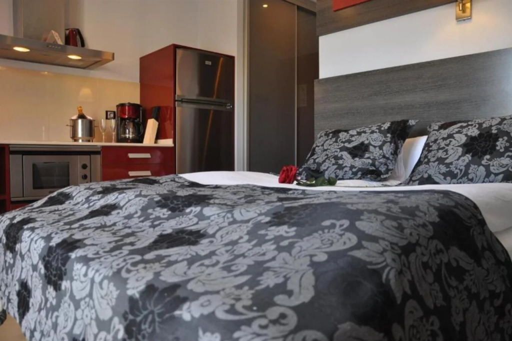 Casablanca Suites
