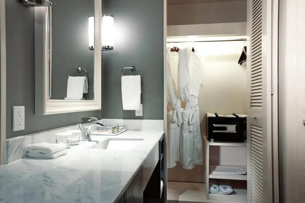 Kensington Hotel Saipan