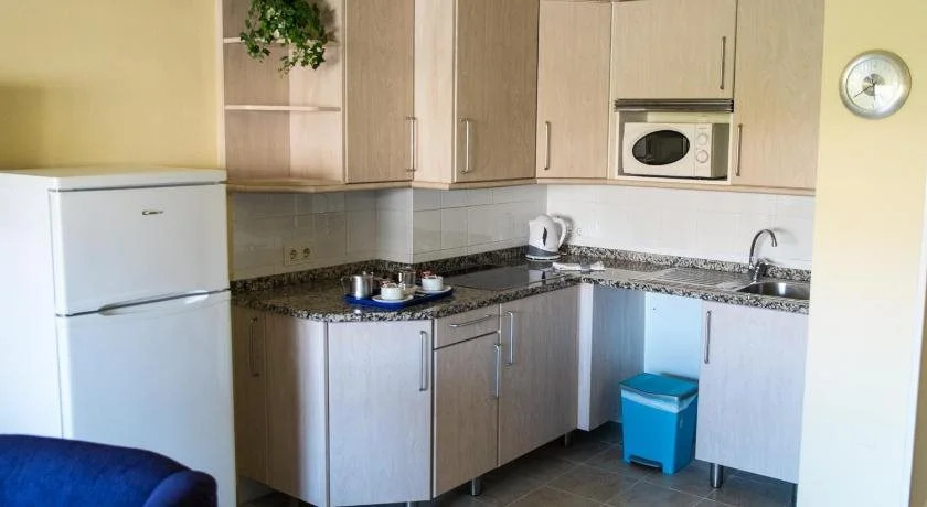 Kingfisher Apartments Benal Beach