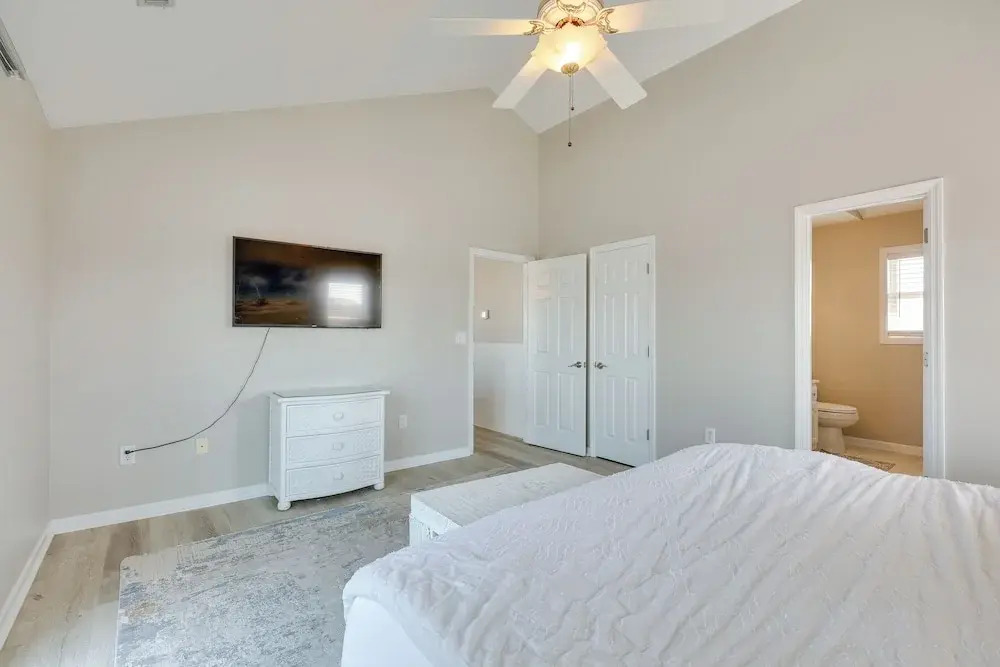 Private Hot Tub & Dock: North Topsail Beach Home