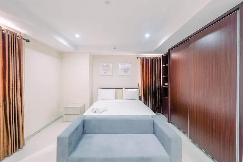 Fully Furnished With Cozy Design Studio Azalea Suites Apartment