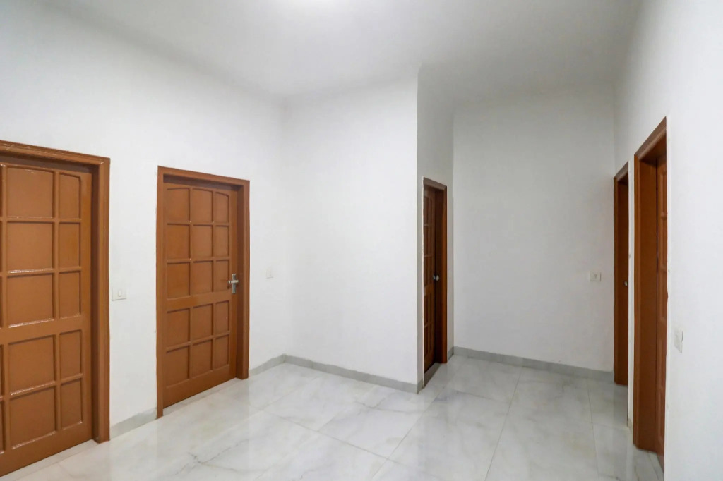 OYO Flagship 82548 Lakra Residency
