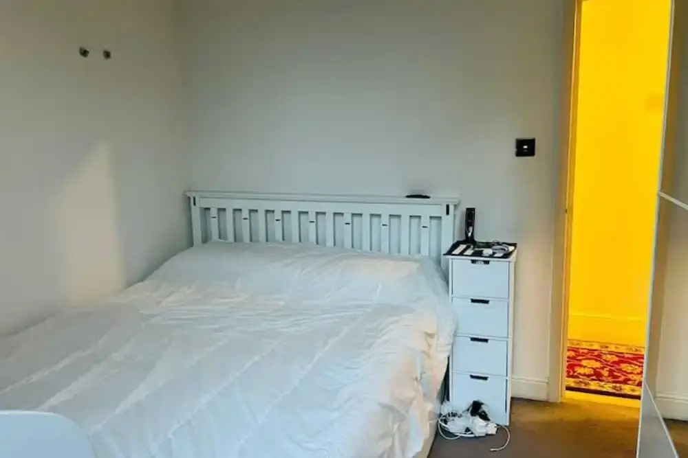 Comfortable 2 Bedroom Apartment in West London