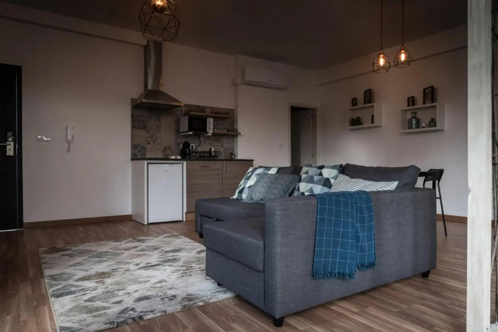 Redondo Loft