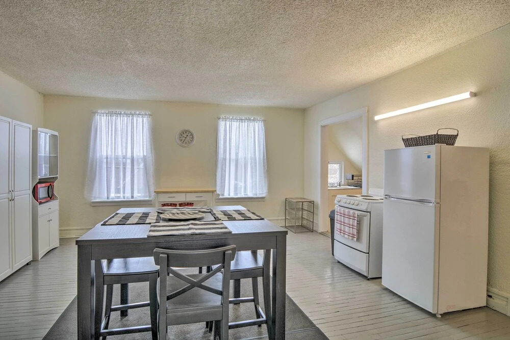 Charming Apartment in the Heart of Sault St Marie!