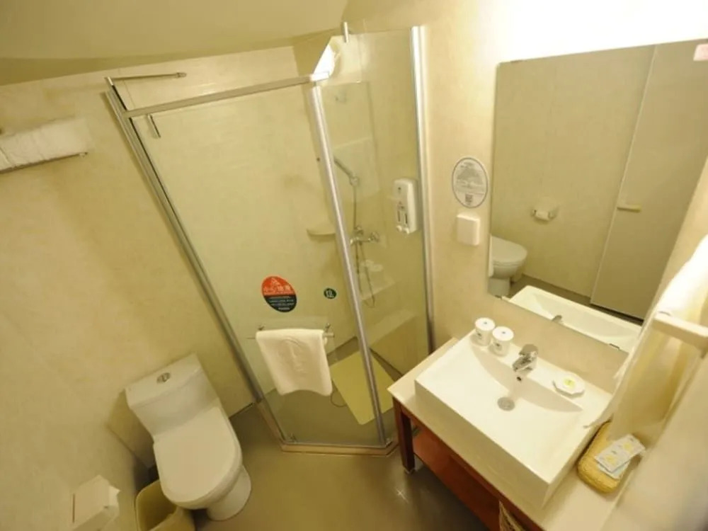 Thank Inn Hotel Shandong Yantai Longkou City East Bus Station