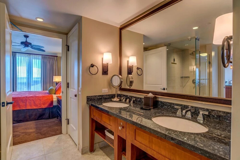 K B M Resorts- Hkh-816 Oversized 1bd, 8th-floor, big Ocean Views, Quiet, Chefs Kitchen!