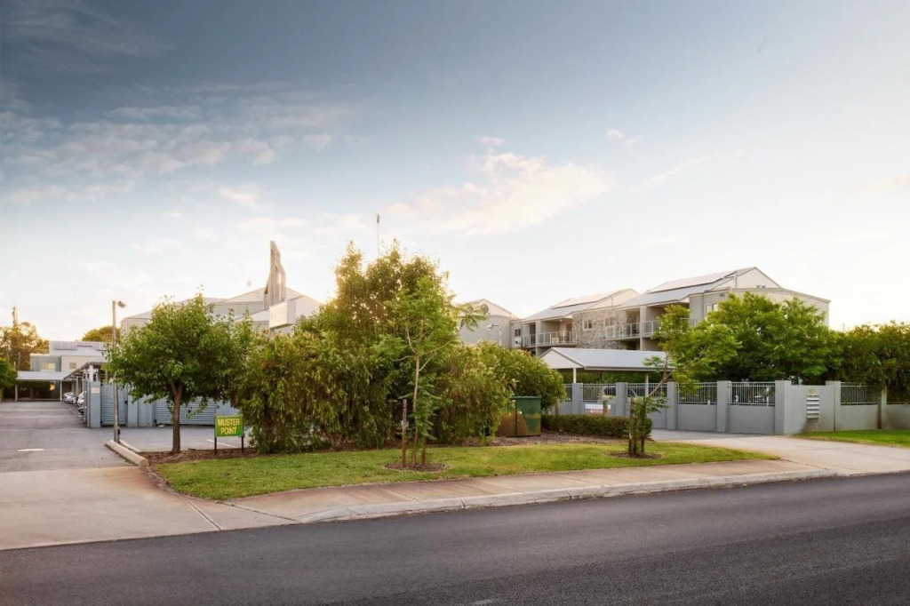 Airport Apartments by Vetroblu