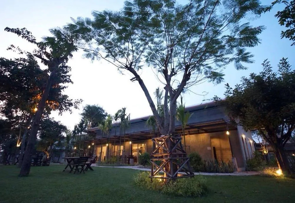 Lampang Resort