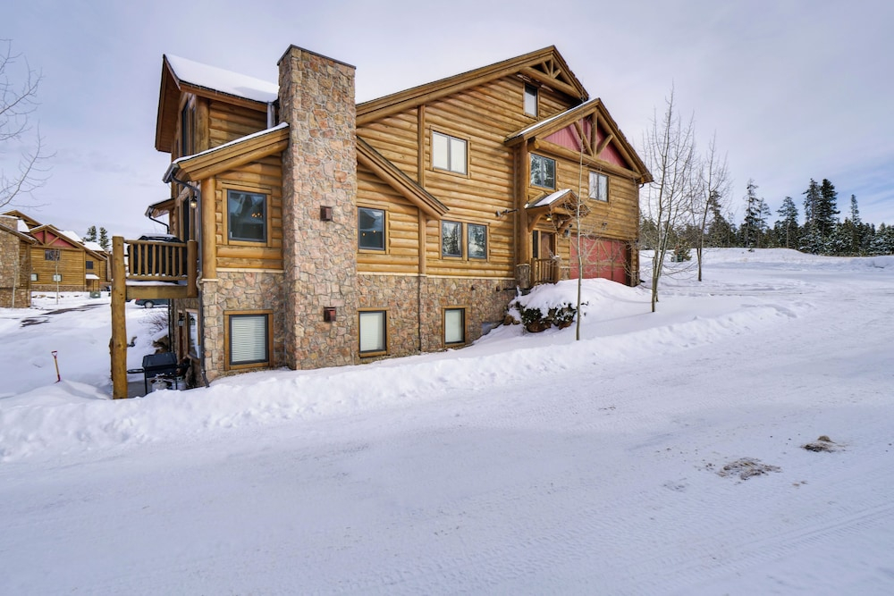 Colorado Lodge w/ Mtn Views - 3 Mi to Winter Park!