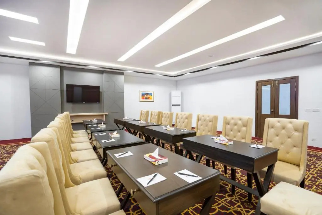 Hotel One MM Alam Road, Lahore
