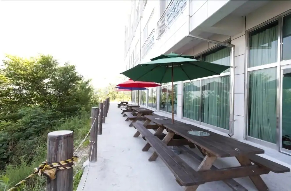Muui Seaside Hotel