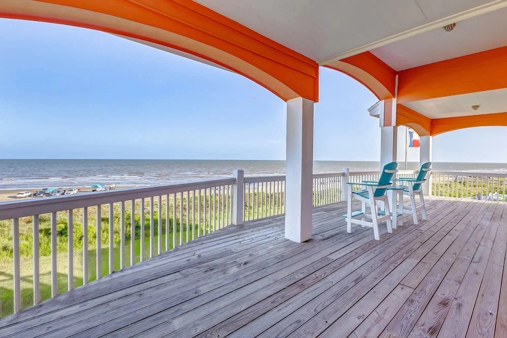 A Southern Belle 4 Bedroom Home
