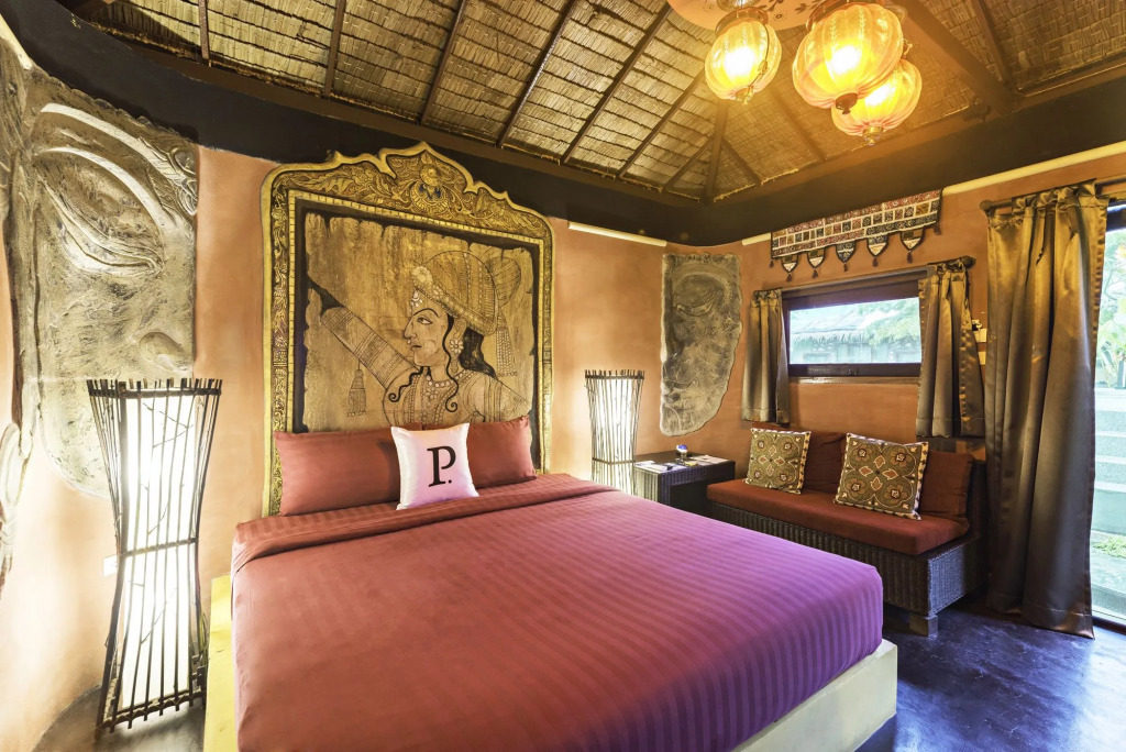 The Privilege Hotel Ezra Royal Garden