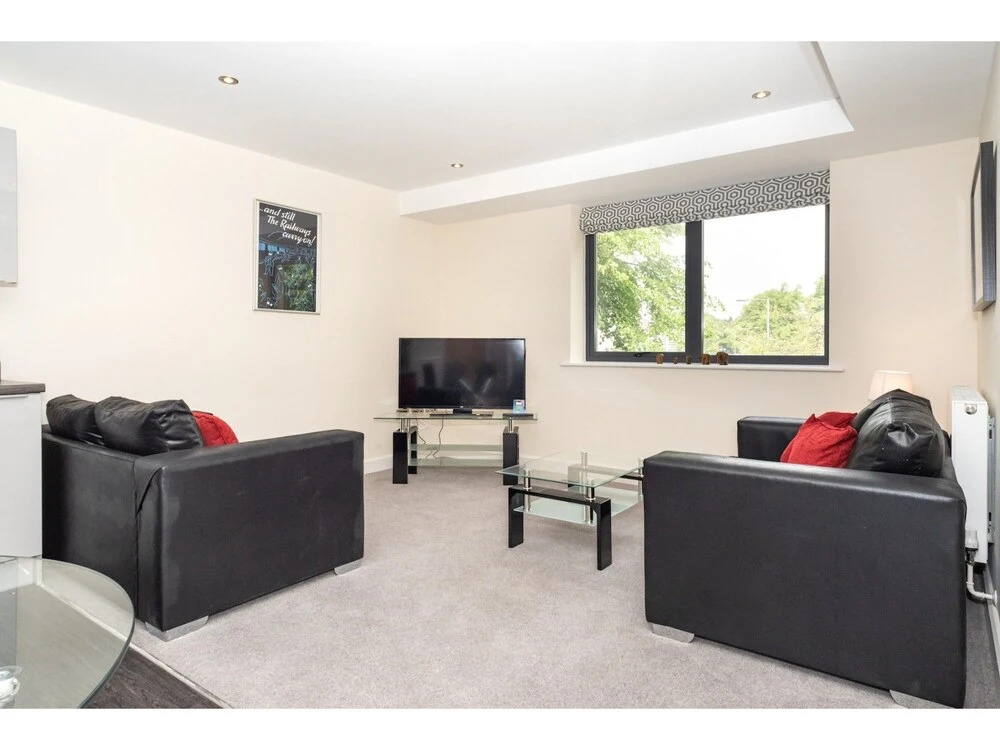 Luxury, Modern Apartment in York, Sleeps 4