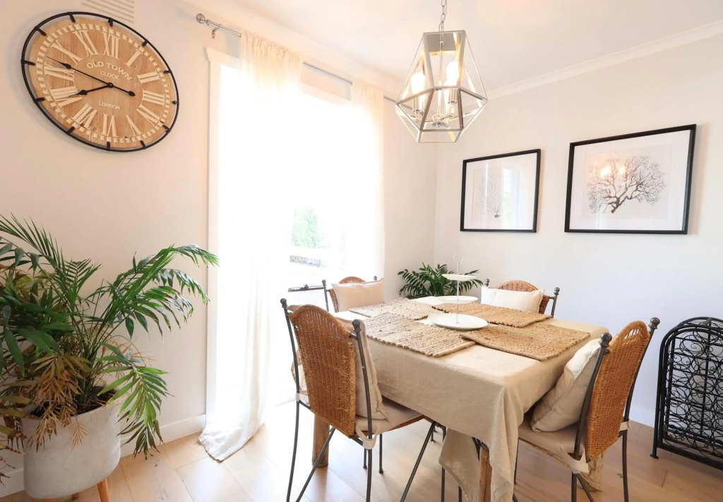 Entire Rosebud Holiday House - 3min to the beach