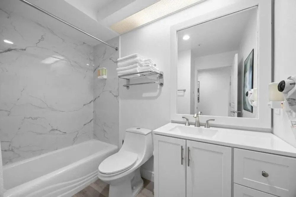 2 Bedroom Deluxe - Theme Park