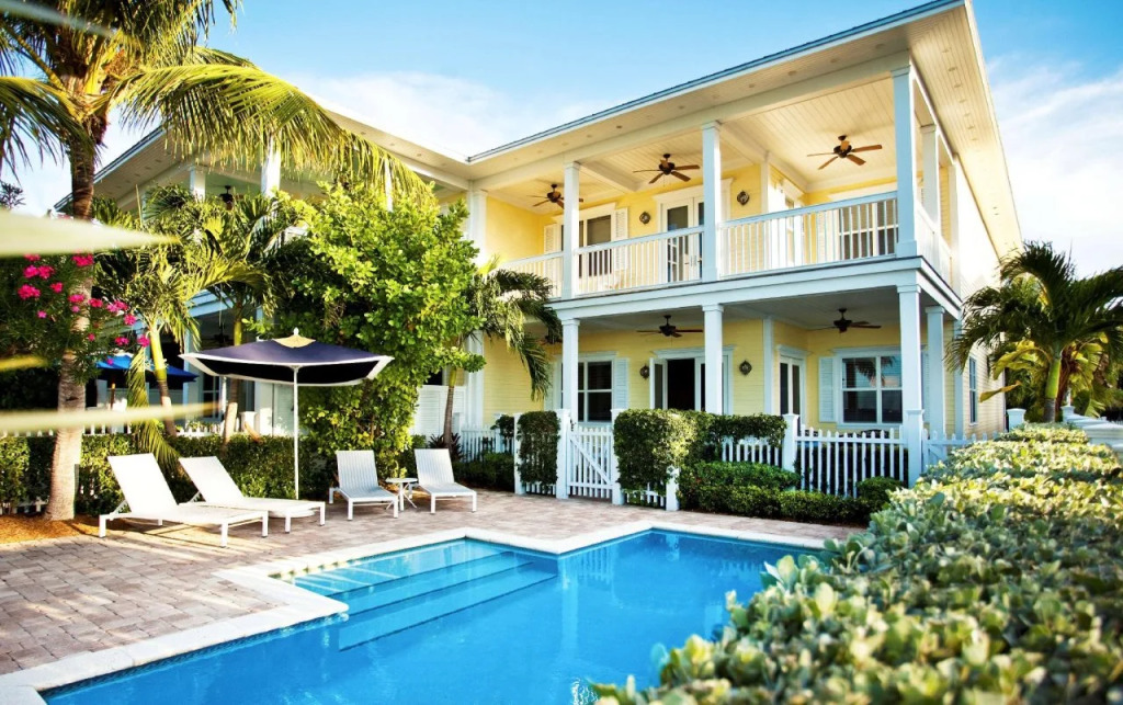 Sunset Key Cottages