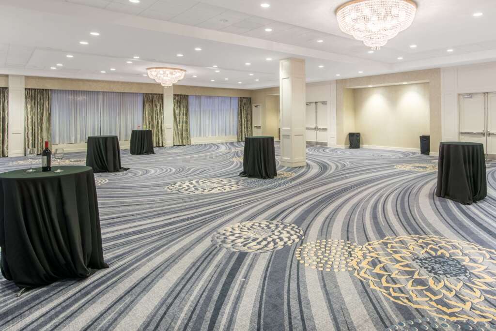 Sonesta Charlotte Lower South End