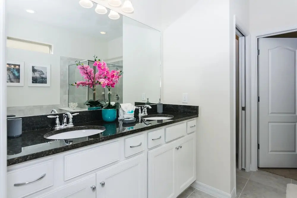 Luxurious Vacation Home at Westside 8973