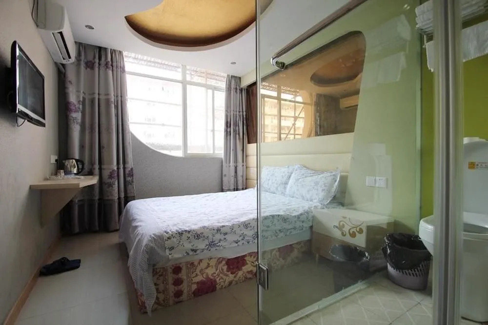 Shanghai Xinyuan Theme Hotel