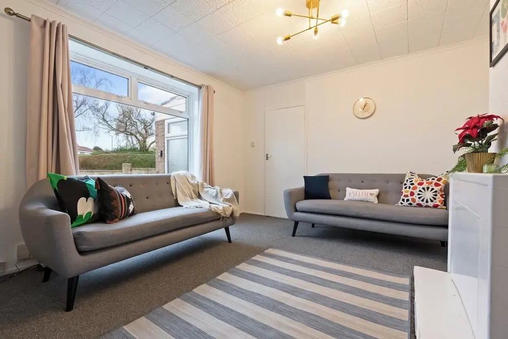 Serene Melford House in Nottingham