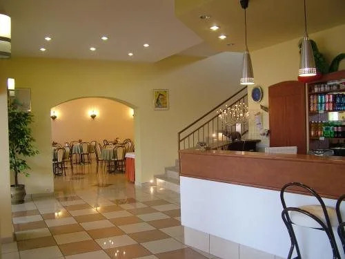 Hotel Junior 2