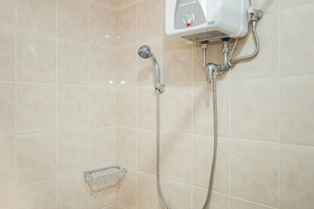 2BR Cosmo Terrace Apartment next to Thamrin City