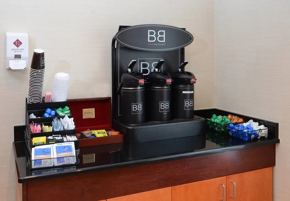 Fairfield Inn & Suites By Marriott Roanoke Holli