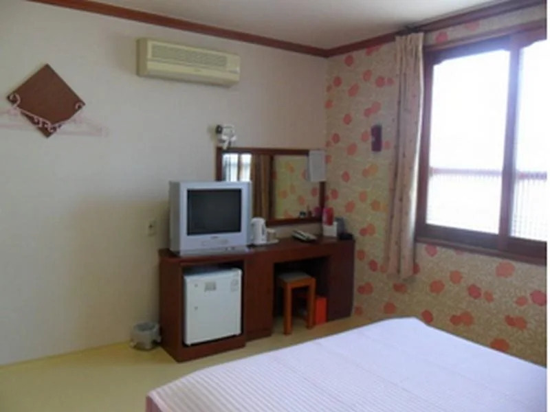 Goodstay Equus Motel