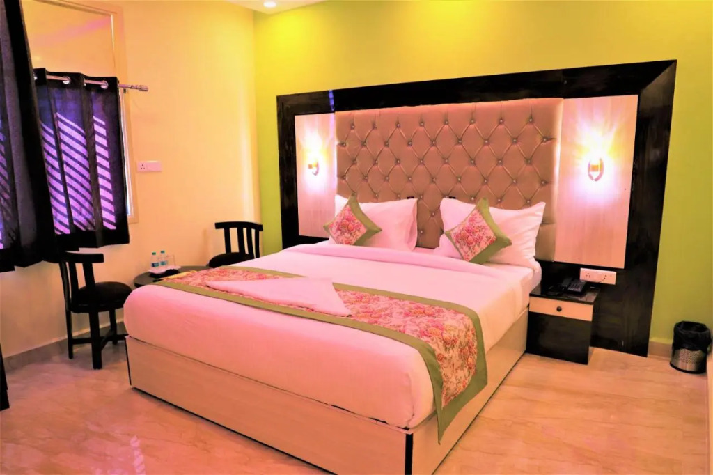 Shivaka Inn Residency